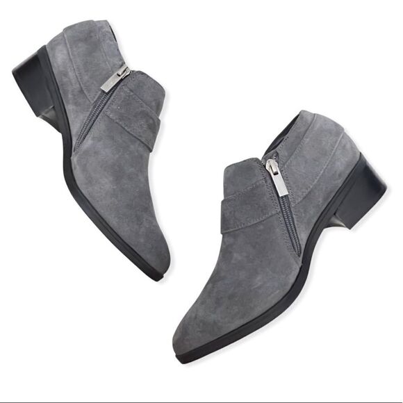 Bella Vita Hadley Leather Ankle Boots - Picture 10 of 12